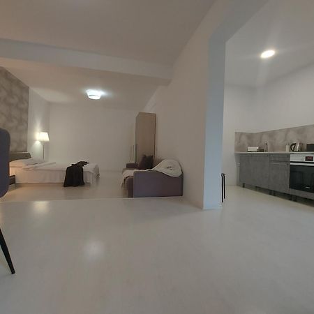 Villa Romelia - Select Apartments Vadu Eksteriør bilde